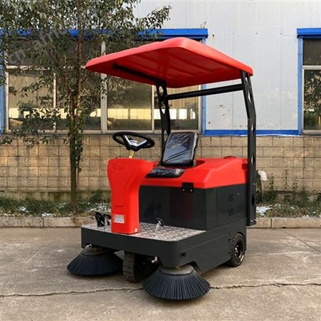 2000型工厂车间自动扫地机 驾驶型路面落叶石子滚刷式清扫机