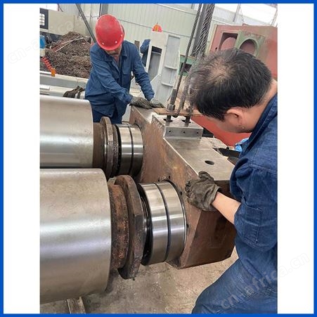立辊机架辊补焊维修