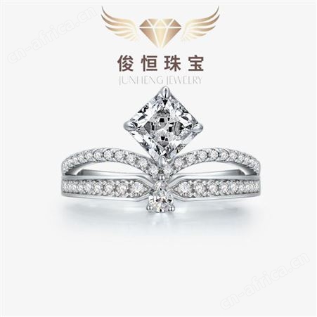2023新品925银戒指1.5克拉正方6*6高碳钻桂冠设计感
