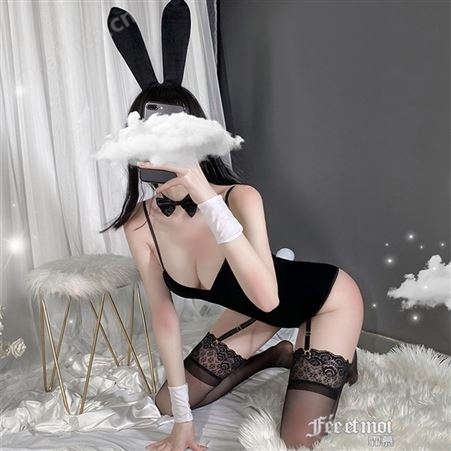 【内衣】霏慕金丝绒兔女郎连体衣带发箍俏皮小兔