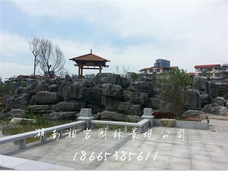 无锡水泥假山 塑石假山 风景假山厂家 仿木栏杆 景区假山选材精良