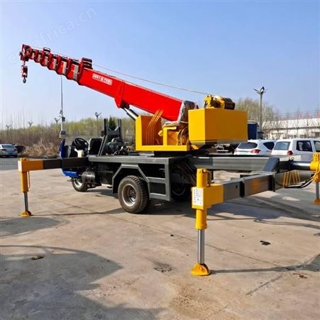 3吨农用三轮吊车 园林绿化移树小型起重机 建筑工程用