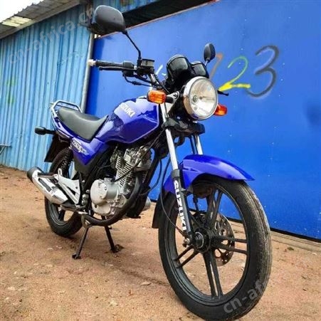 原装原版 铃木俊威GSX125 国三圆灯运动款 二手摩托车批发